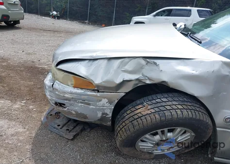 2004 Buick Lesabre Custom from USA, damaged, VIN 1G4HP52K944179451